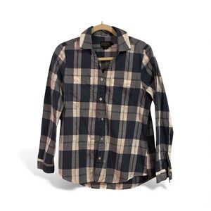 Pendleton Women’s Navy Blue and White Cream Plaid Button Up Long Sleeve Shirt